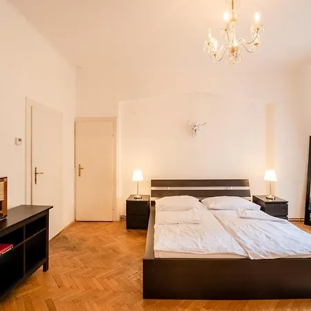 Frida Apartman Bratislava Exterior photo