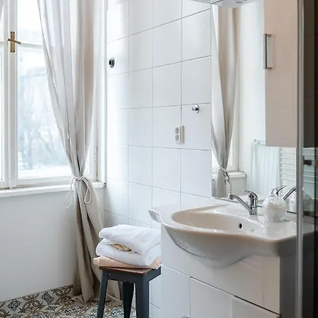 Frida Apartman Bratislava Exterior photo